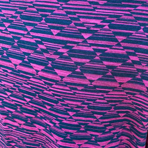 EUC LuLaRoe Irma tunic, XL - Picture 8 of 13